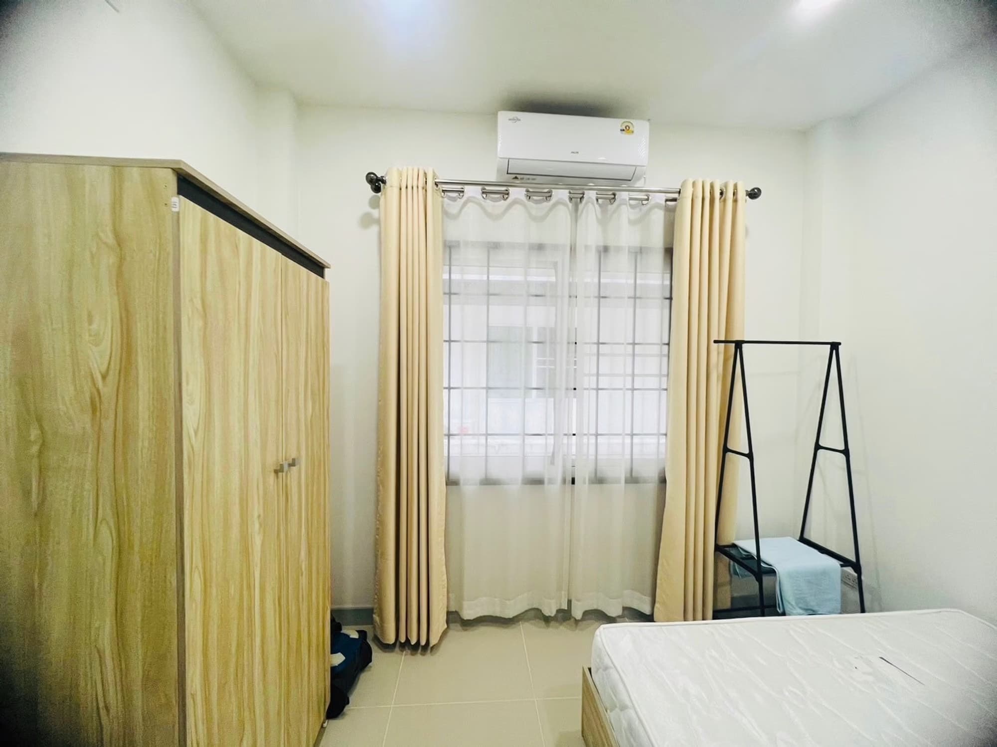 3 卧室 别墅 用于 出租 在 Saraphi District - Image 9