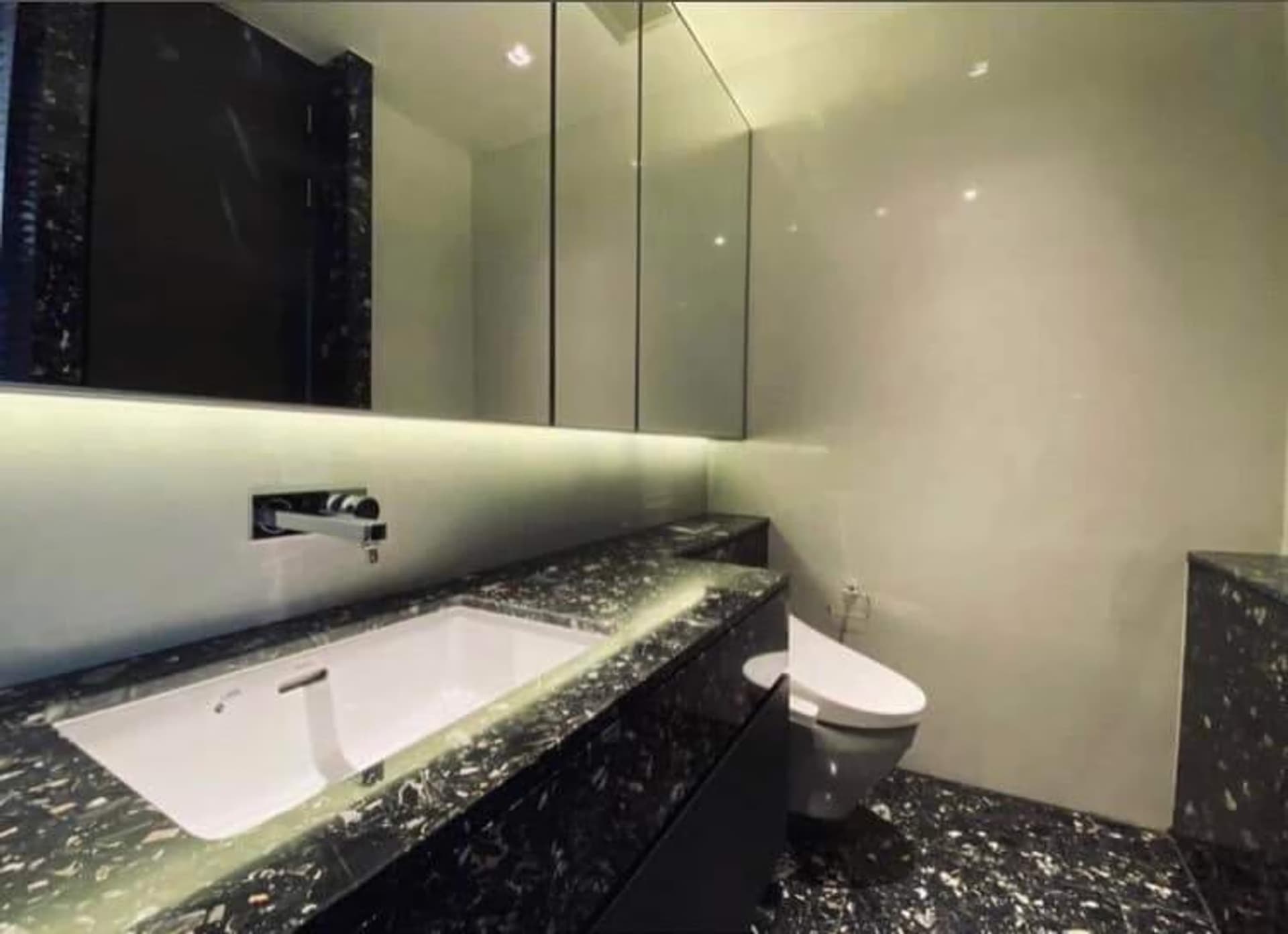 1 Bed Condo for Rent and Sale  Near Thong Lo BTS - Image 7
