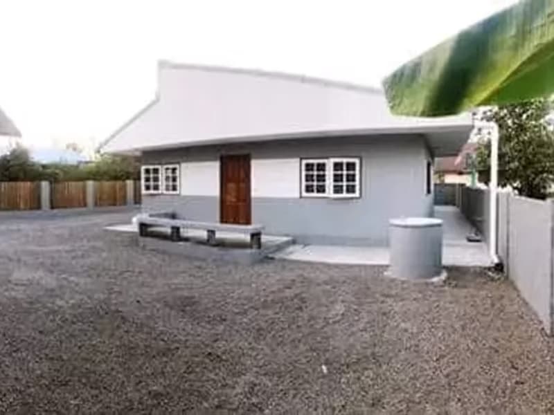 2 Bedroom House