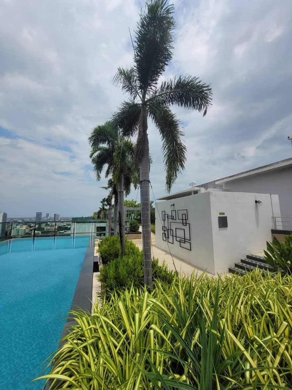 Condo for Rent at Ideo Mix Sukhumvit 103 - Image 15