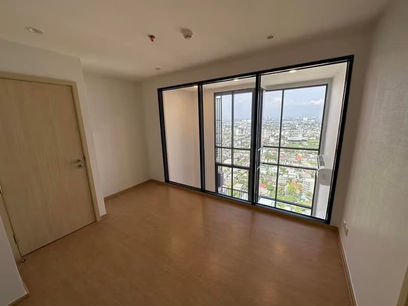 1 Bedroom Condo