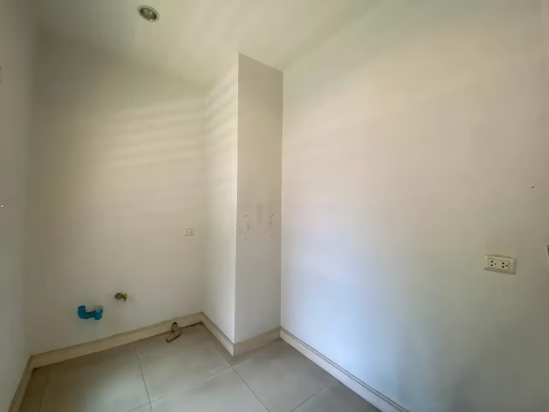 3 Bedroom House - Image 10