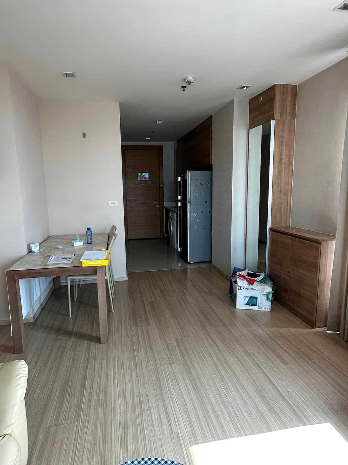 2 Bed Condo for Rent and Sale  Near Huai Khwang MRT - Image 5