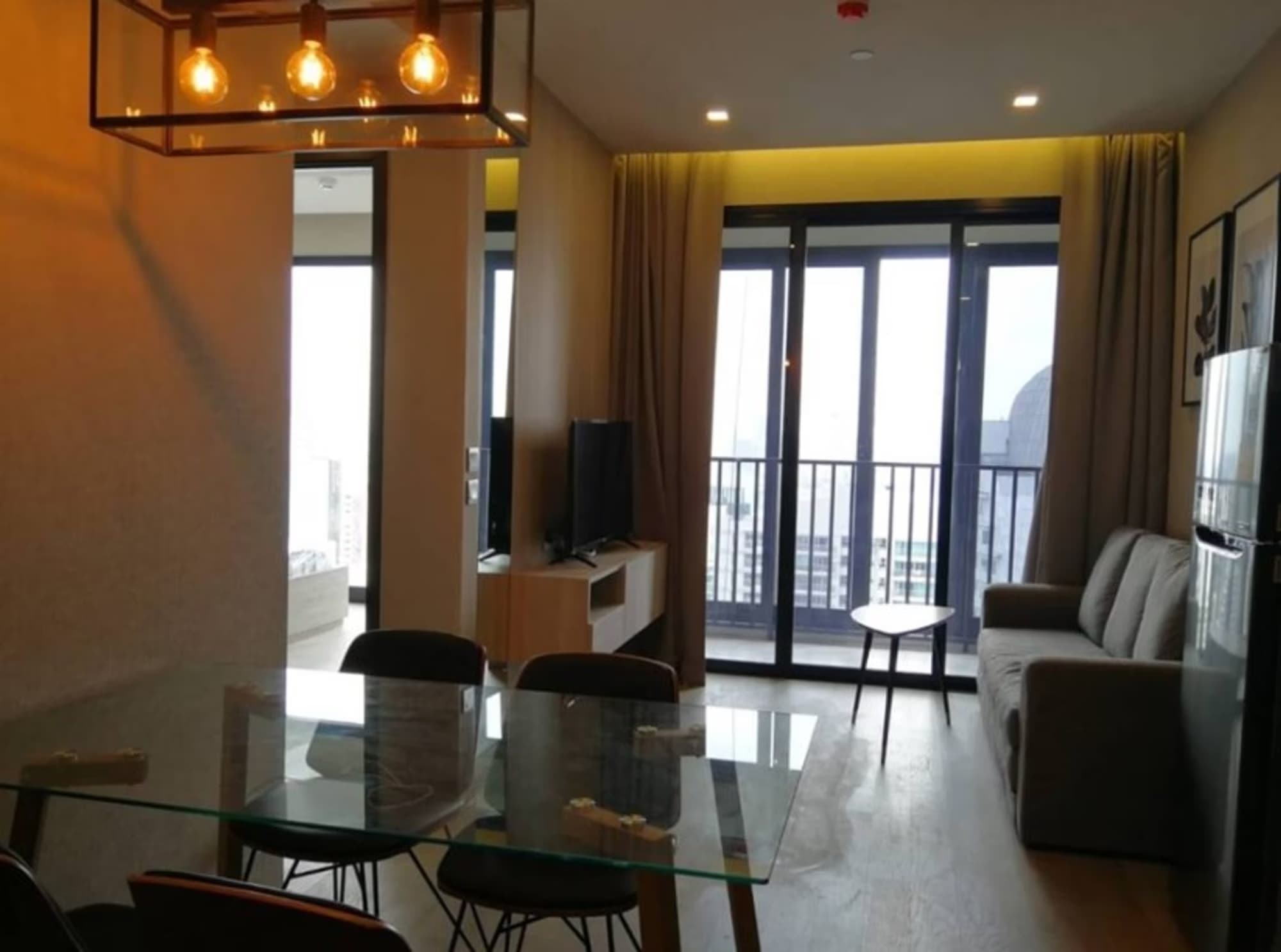 2 Bed Condo for Rent in Watthana - Image 2