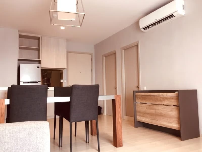 2 Bed Condo for Rent in Phra Khanong