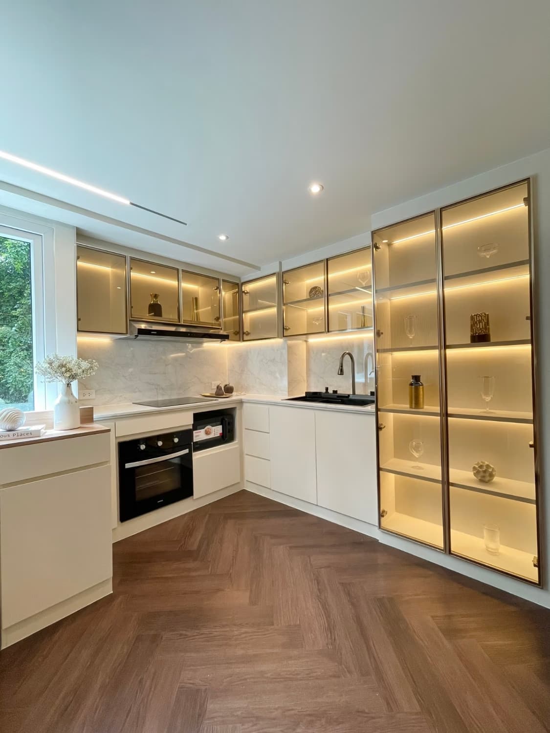 2 Bed Condo for Sale in Mueang Chiang Mai - Image 9