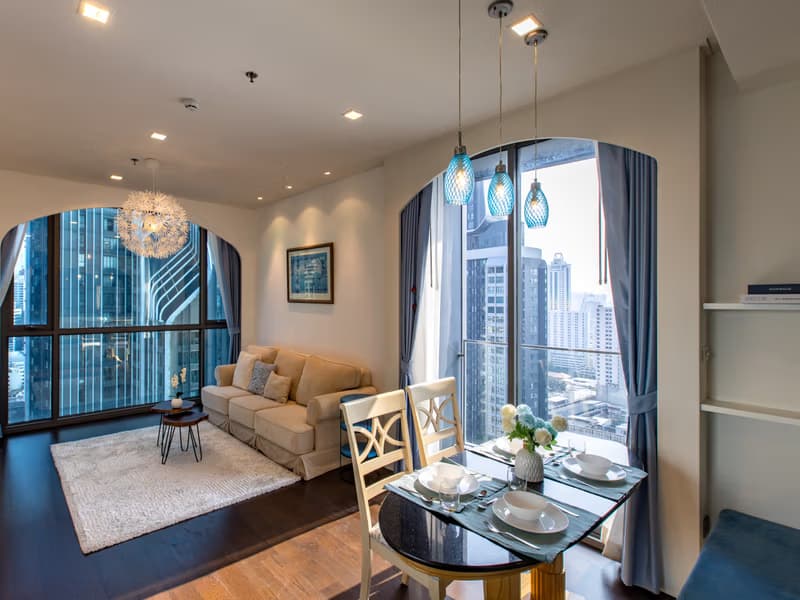 2 Bedroom Condo For Sale in Ratchathevi
