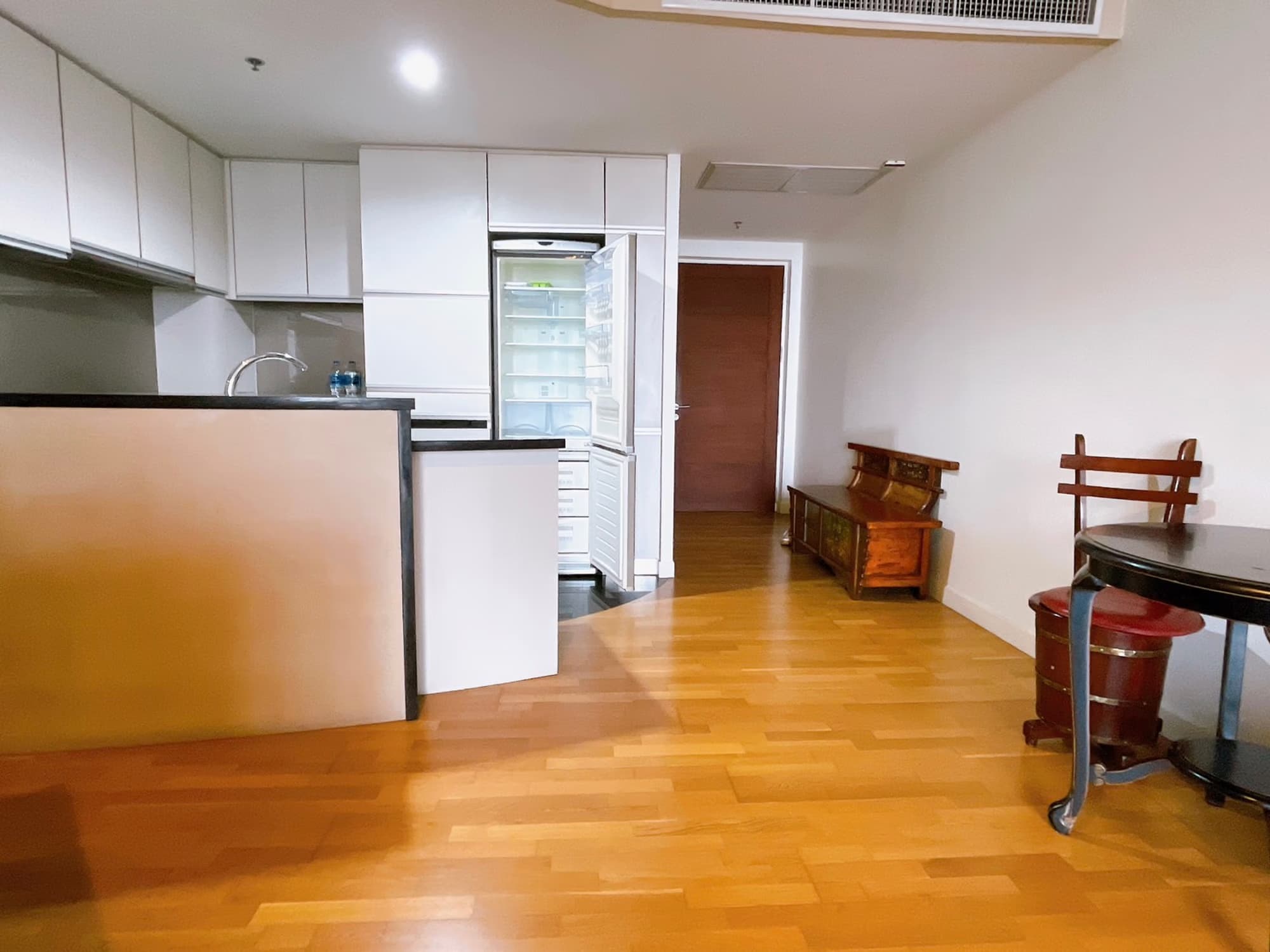 1 Bed Condo for Rent and Sale  Near Chong Nonsi BTS - Image 3
