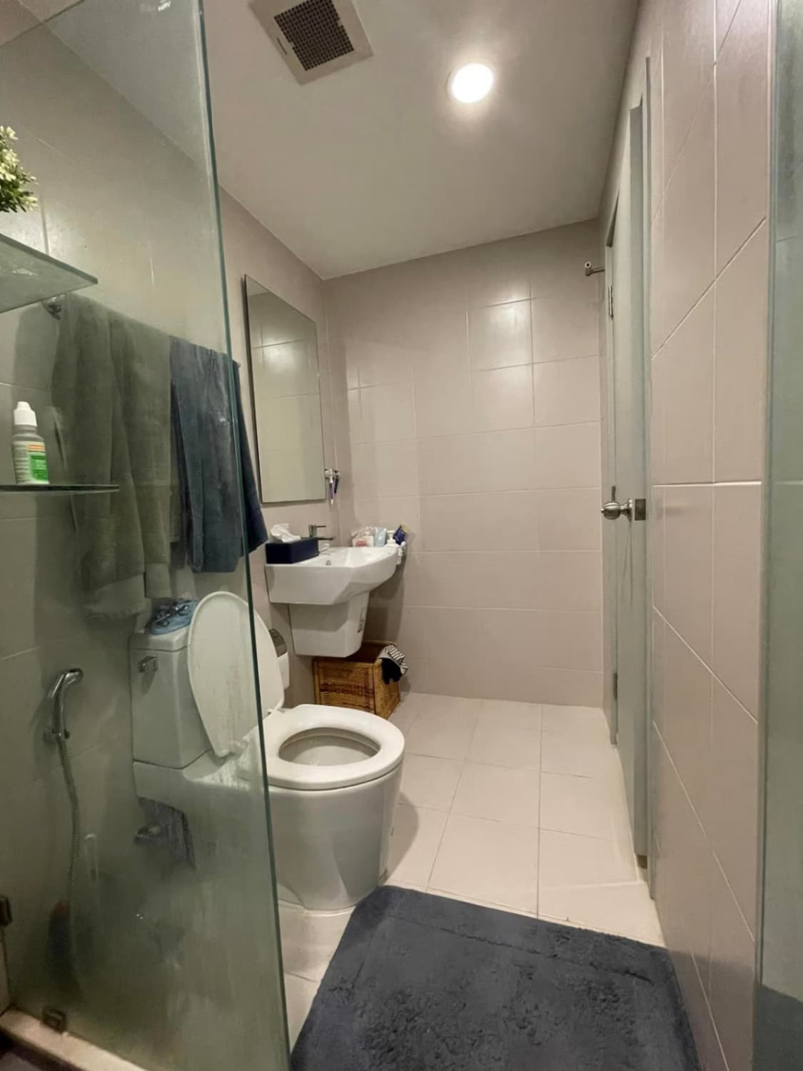 1 Bedroom Condo - Image 5