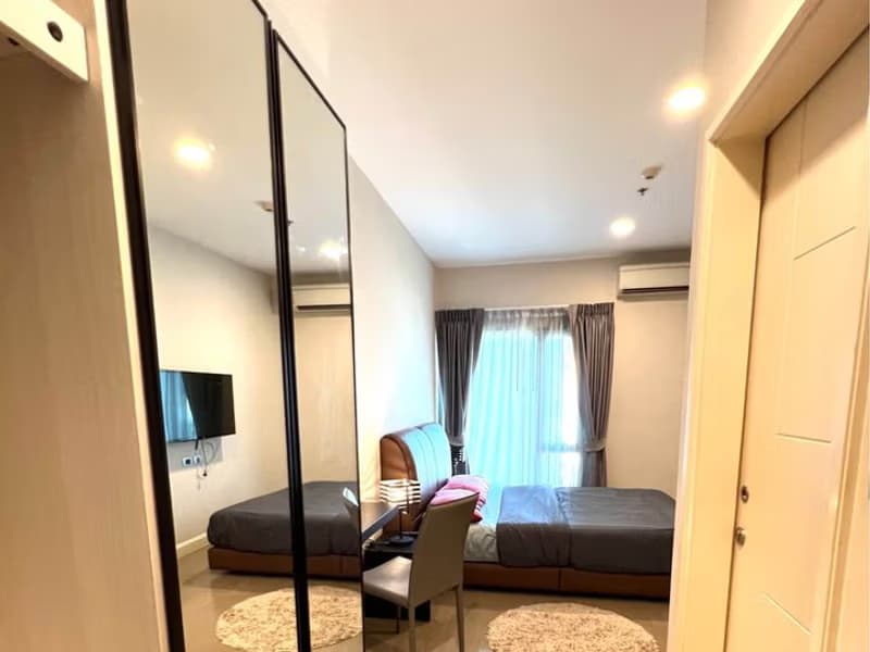 Condo for Rent at The Crest Sukhumvit 34