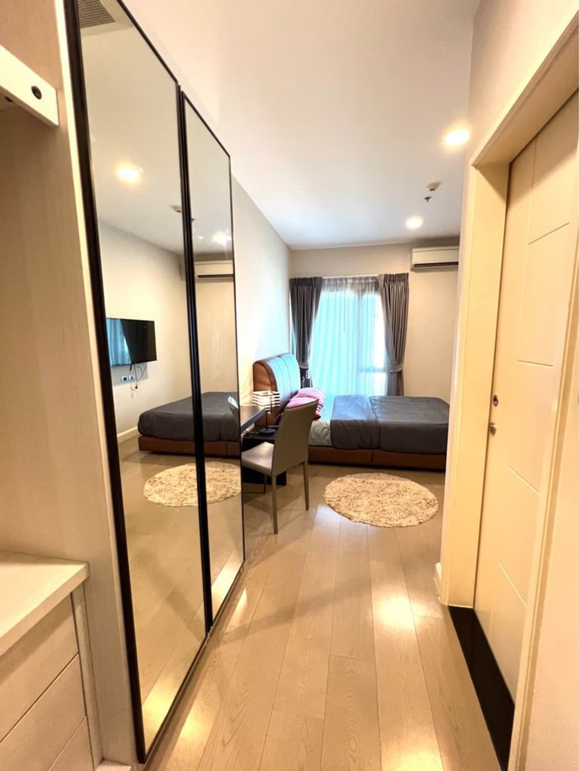 Condo for Rent at The Crest Sukhumvit 34 - Image 4