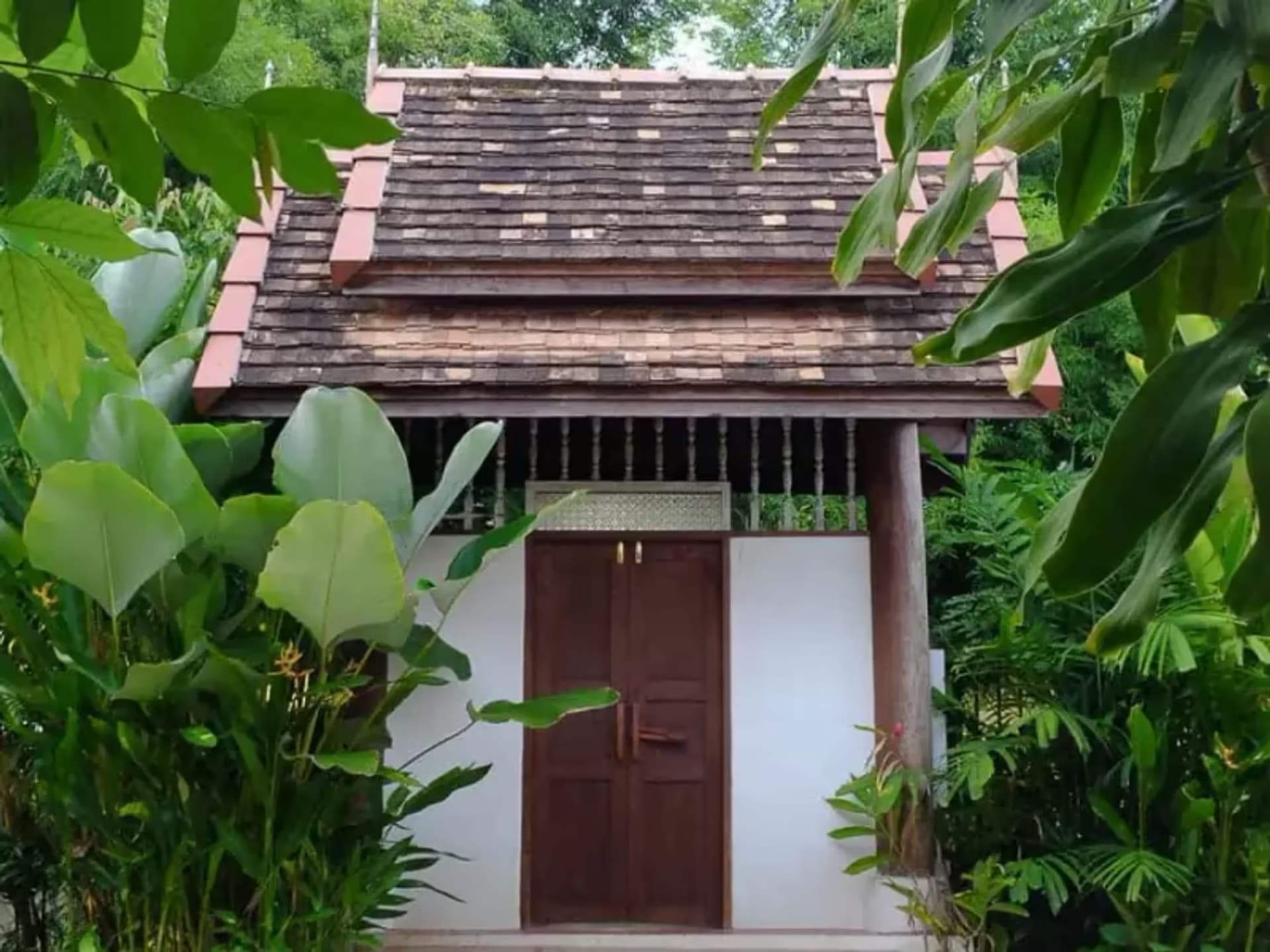 4 Bedroom House - Image 11