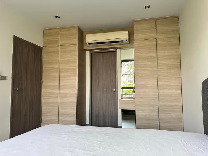 Service apartment for Rent at D-50 Private Apartment
