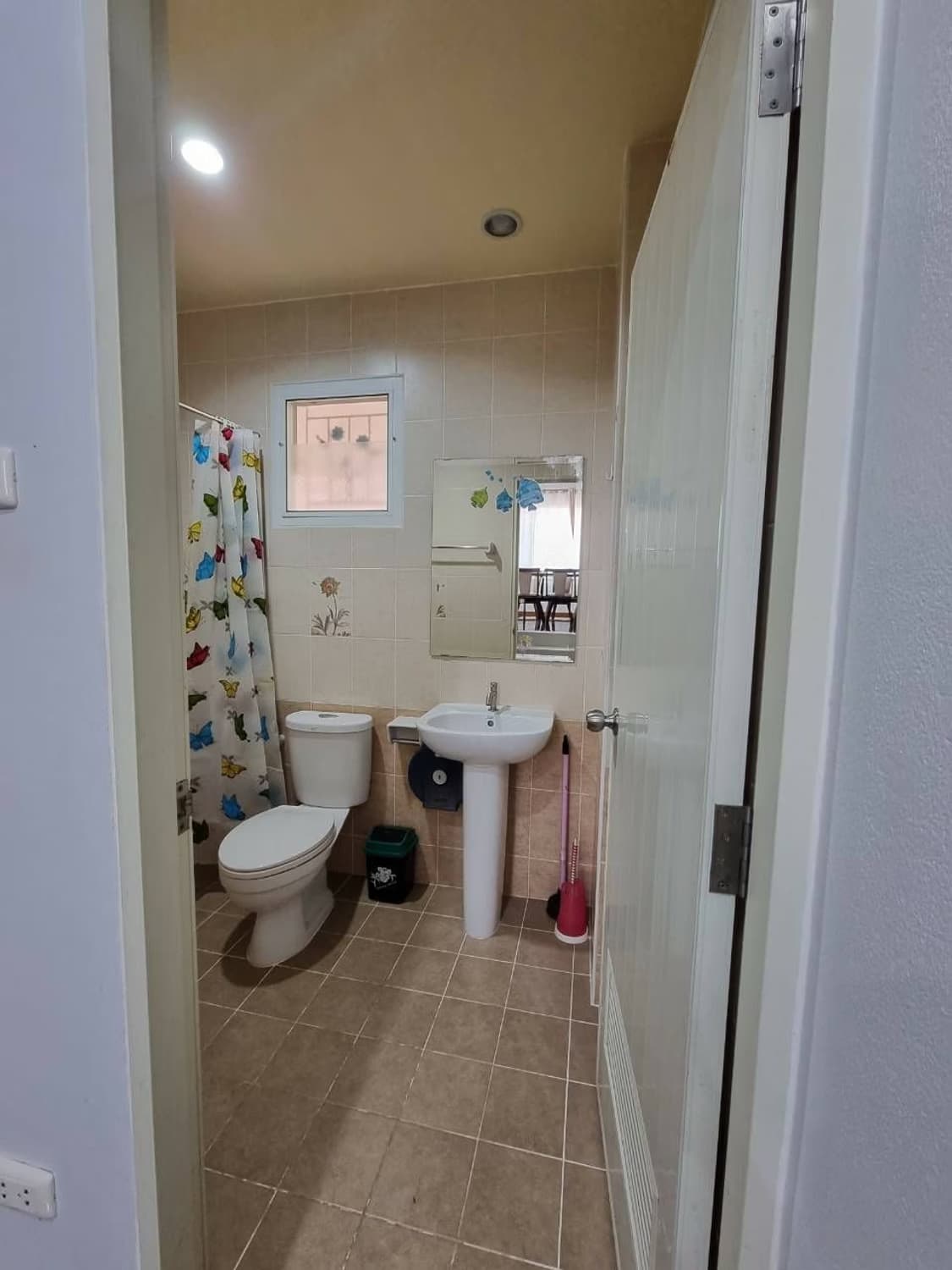 3 Bed House for Rent in Hang Dong - Image 14
