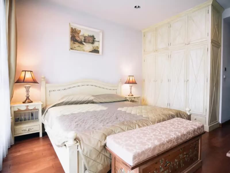 1 Bedroom Condo
