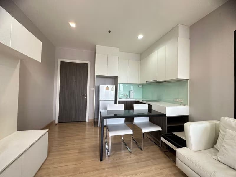 Condo for Sale at Urbano Absolute Sathon-Taksin