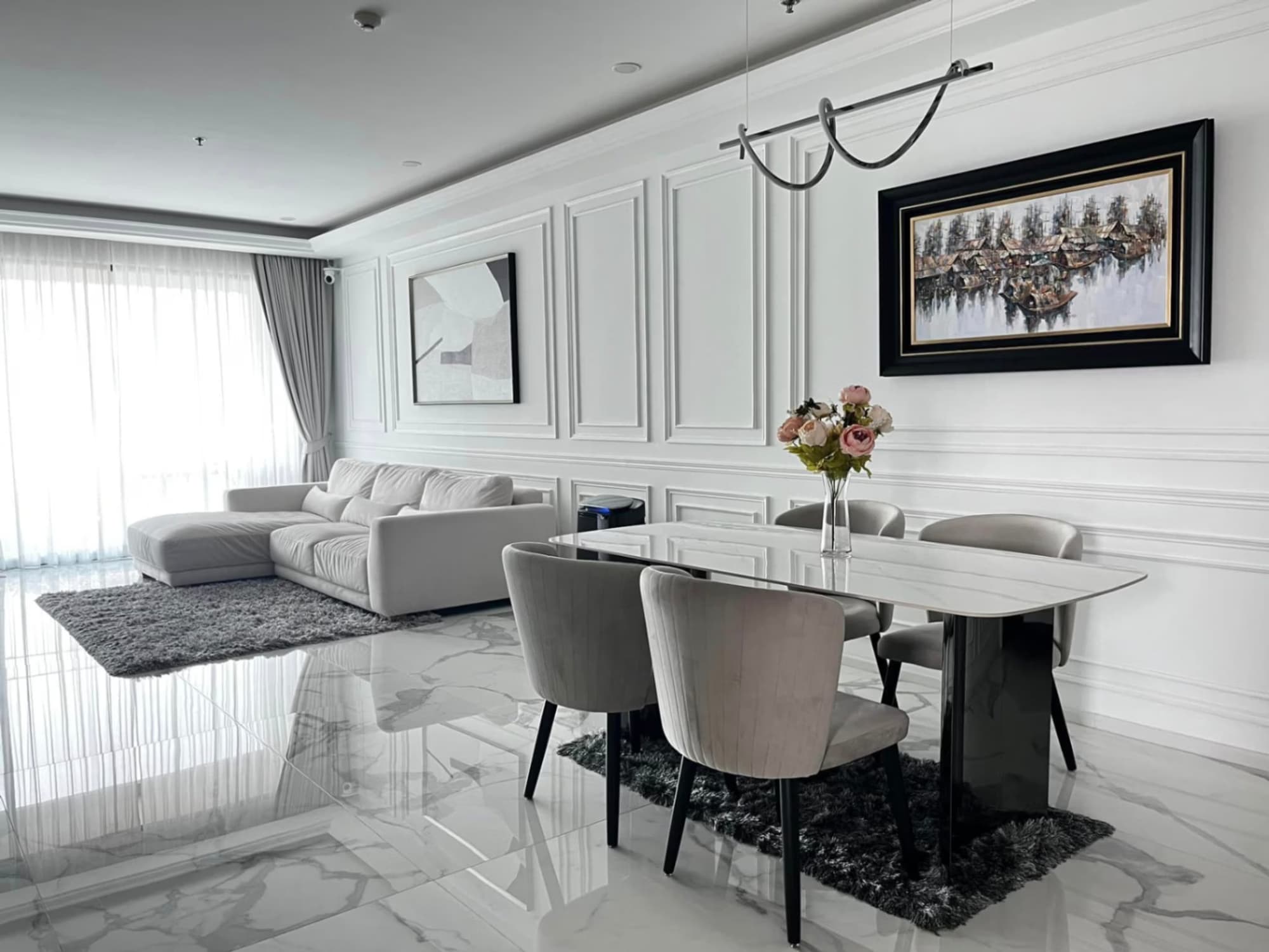 2 Bed Condo for Sale in Sathon - Image 2