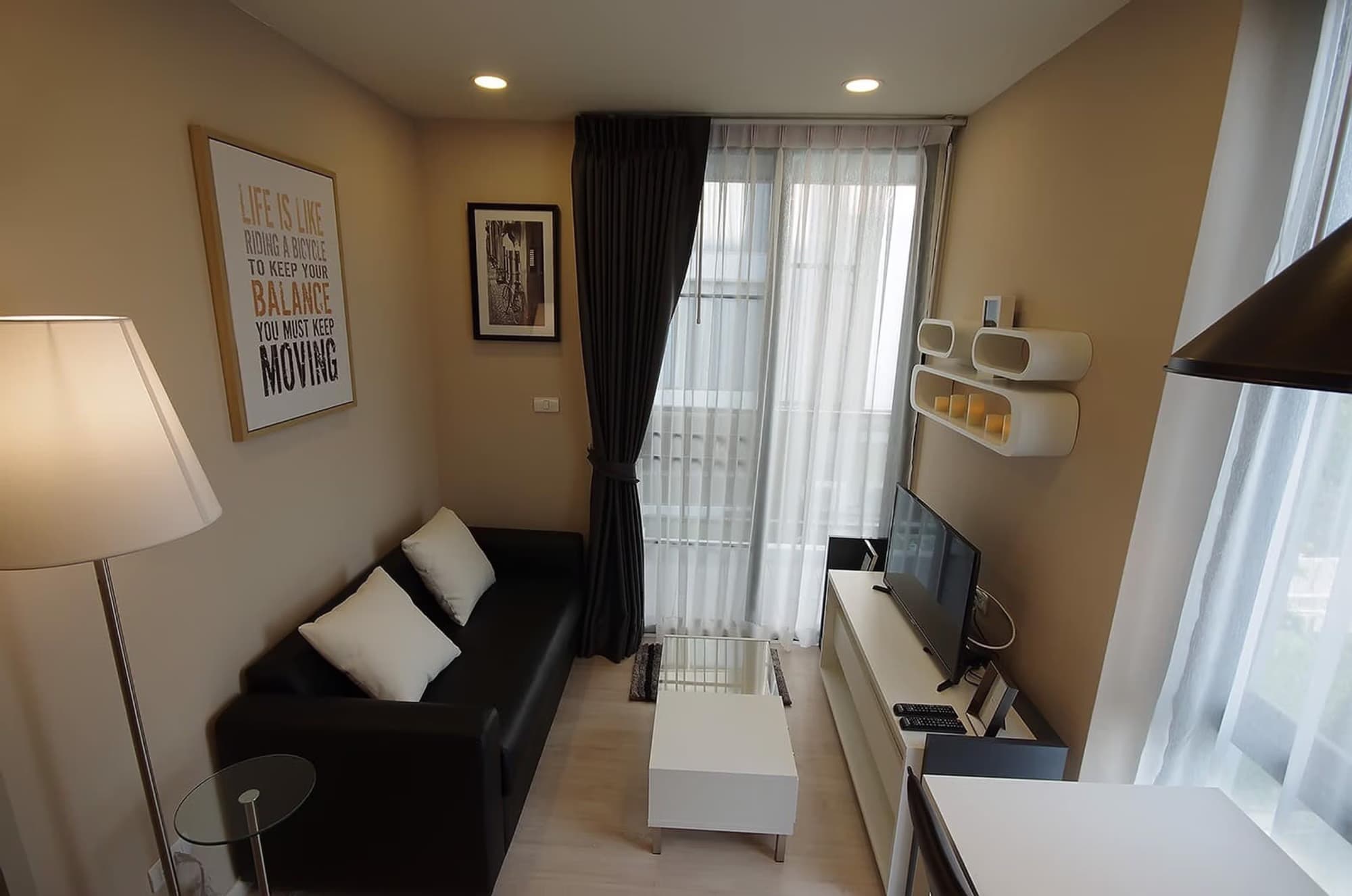 1 Bed Condo for Rent and Sale in Mueang Chiang Mai - Image 1
