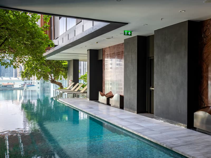 2 Bedroom Condo For Sale in Ratchathevi