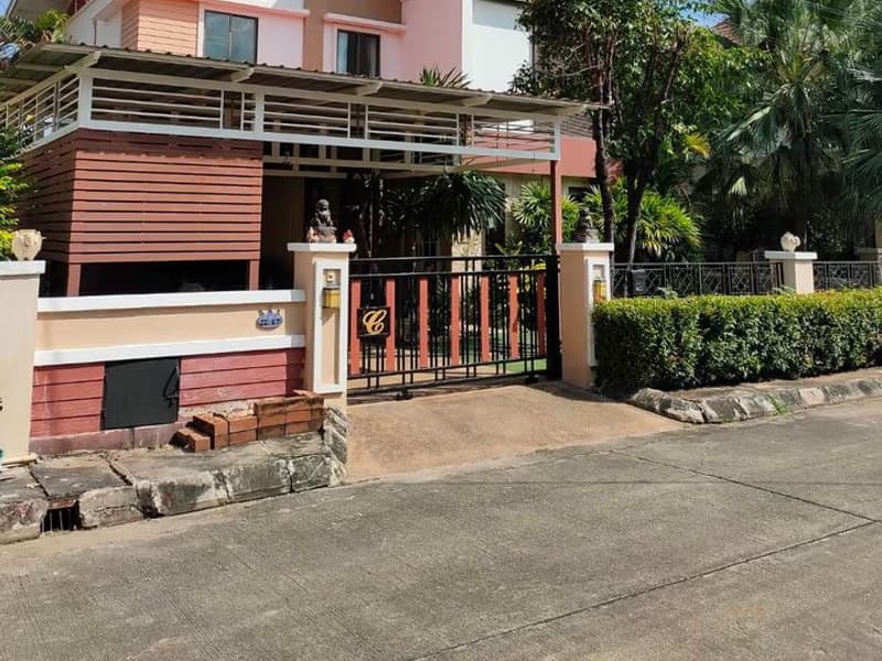 House for Rent in Pa Bong, Saraphi.