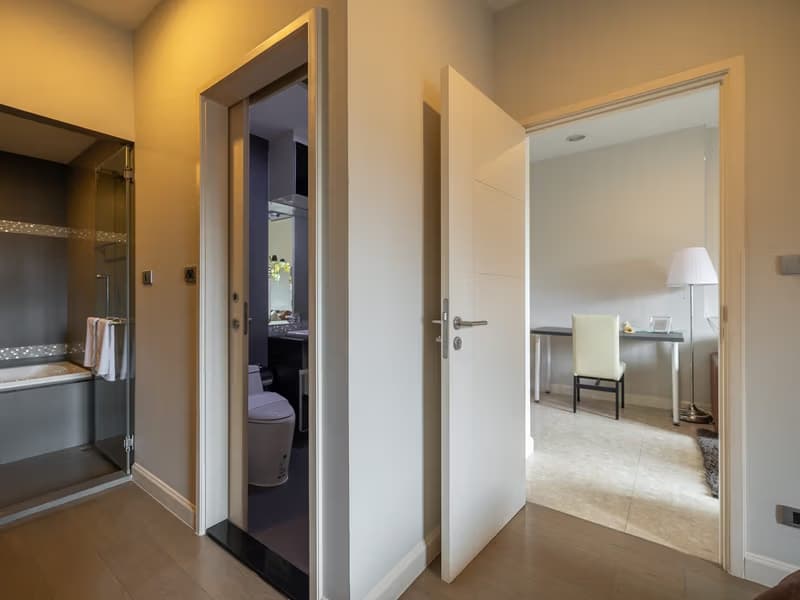 1 Bed Condo for Sale  Near Thong Lo BTS