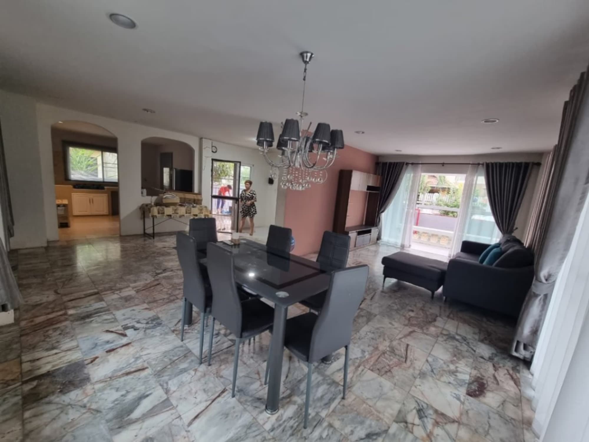 3 Bed House for Rent in Mueang Chiang Mai - Image 3