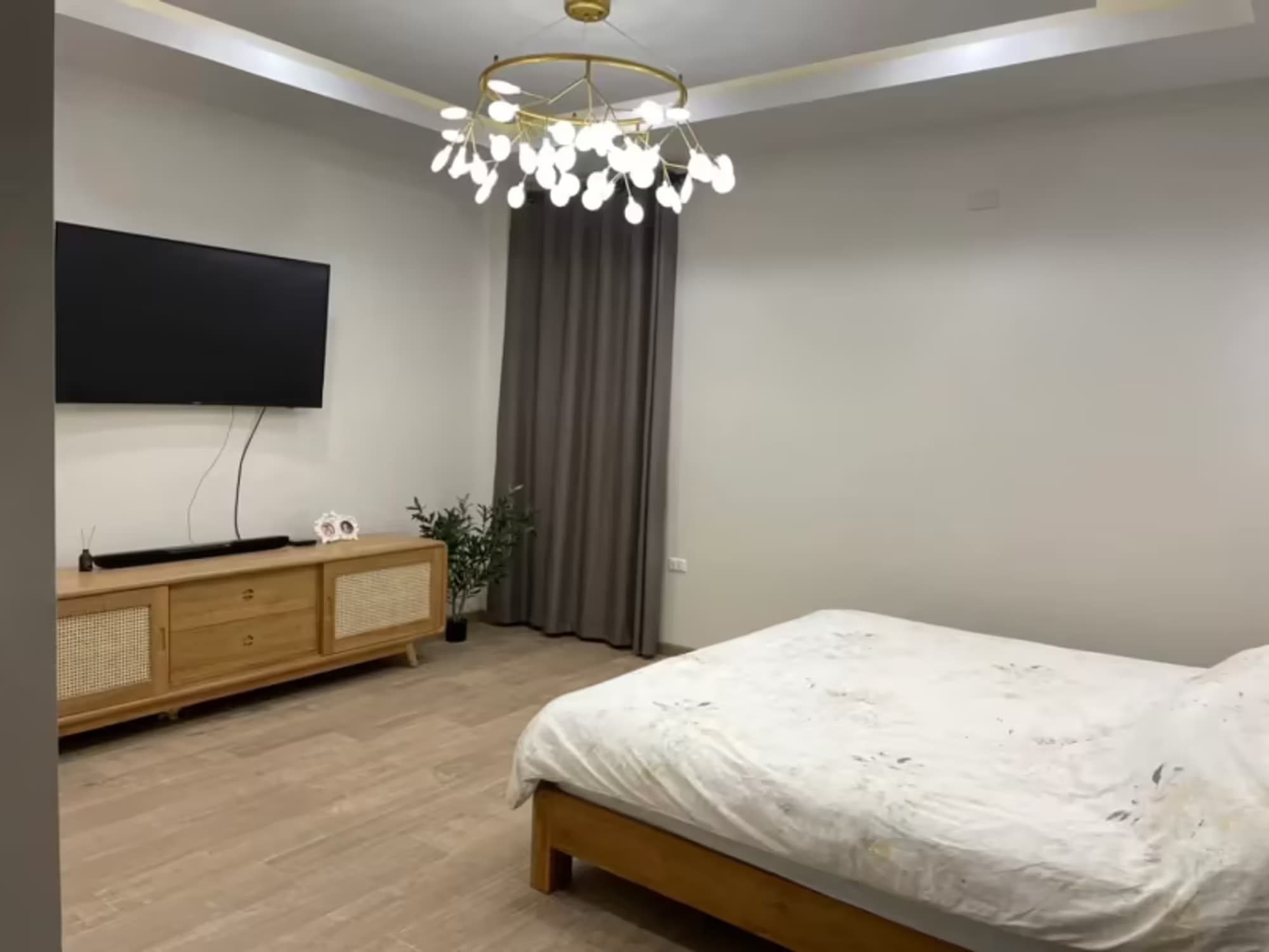 2 Bedroom House - Image 10