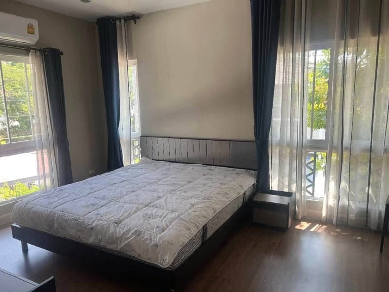 4 Bed House for Rent in Mueang Chiang Mai