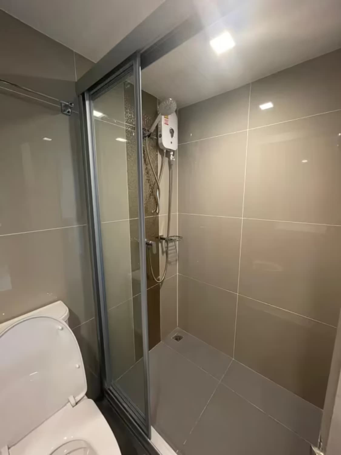 1 Bedroom Condo - Image 7