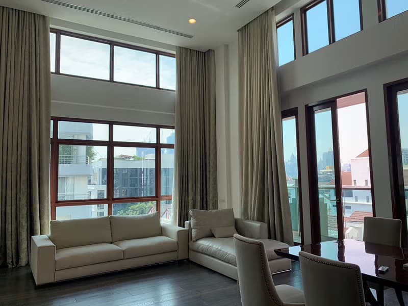Condo for Rent at The Crest Ruamrudee