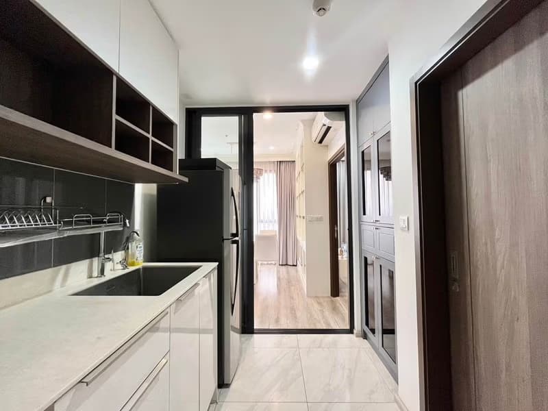 2 Bed Condo for Rent  Near Phetchaburi MRT