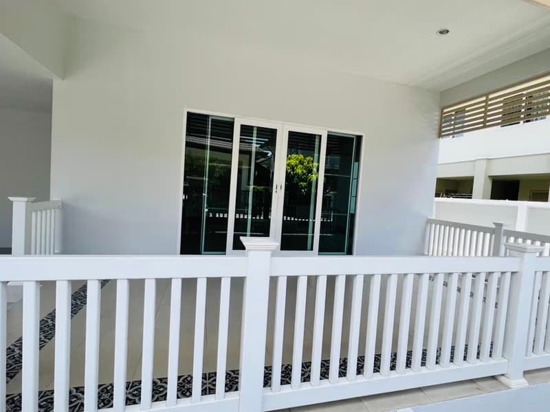 4 Bedroom House for Sale in Hang Dong