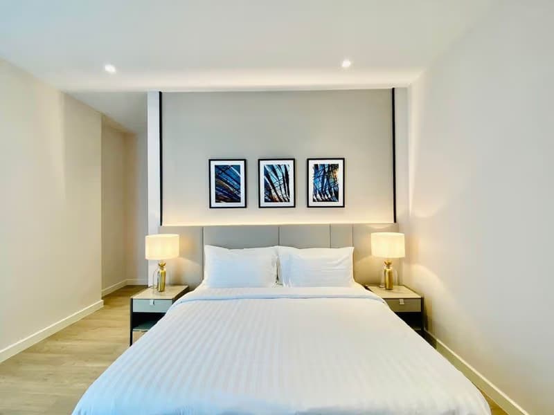 2 Bed Condo for Rent in Sathon