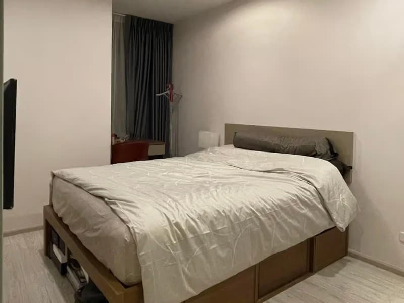 1 Bedroom Condo