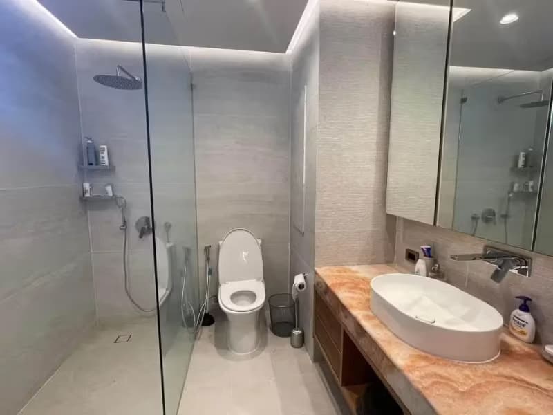 4 Bedroom Condo