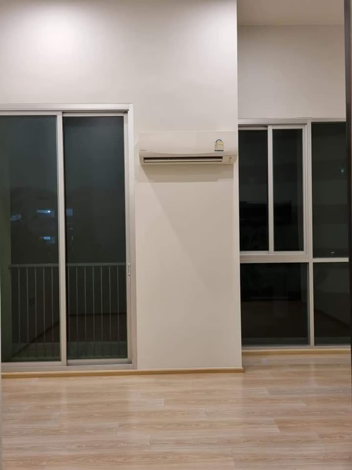  - Image 4
