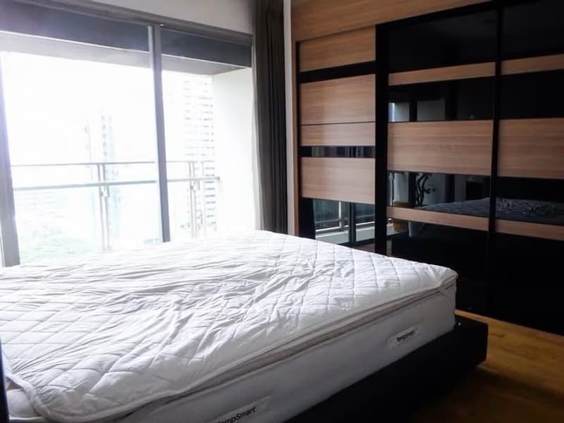 3 Bed Condo for Rent in Watthana