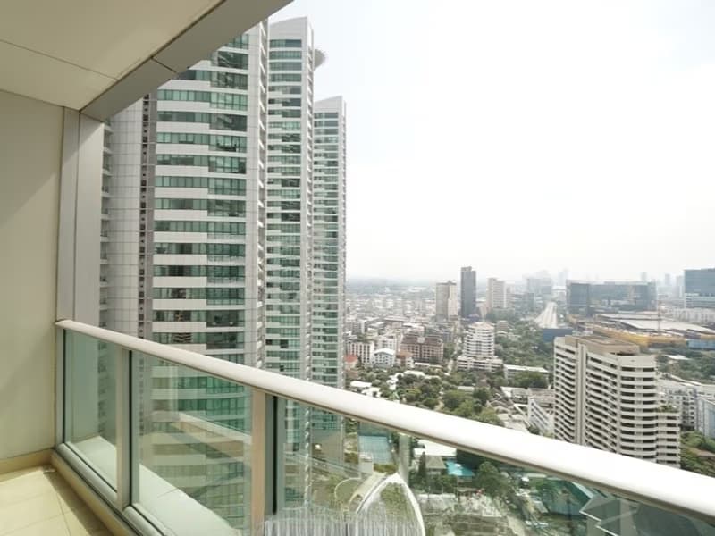 3 Bed Condo for Rent and Sale in Khlong Toei