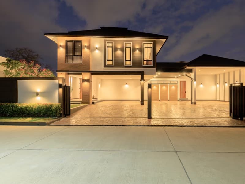 5 Bed House for Sale in Hang Dong