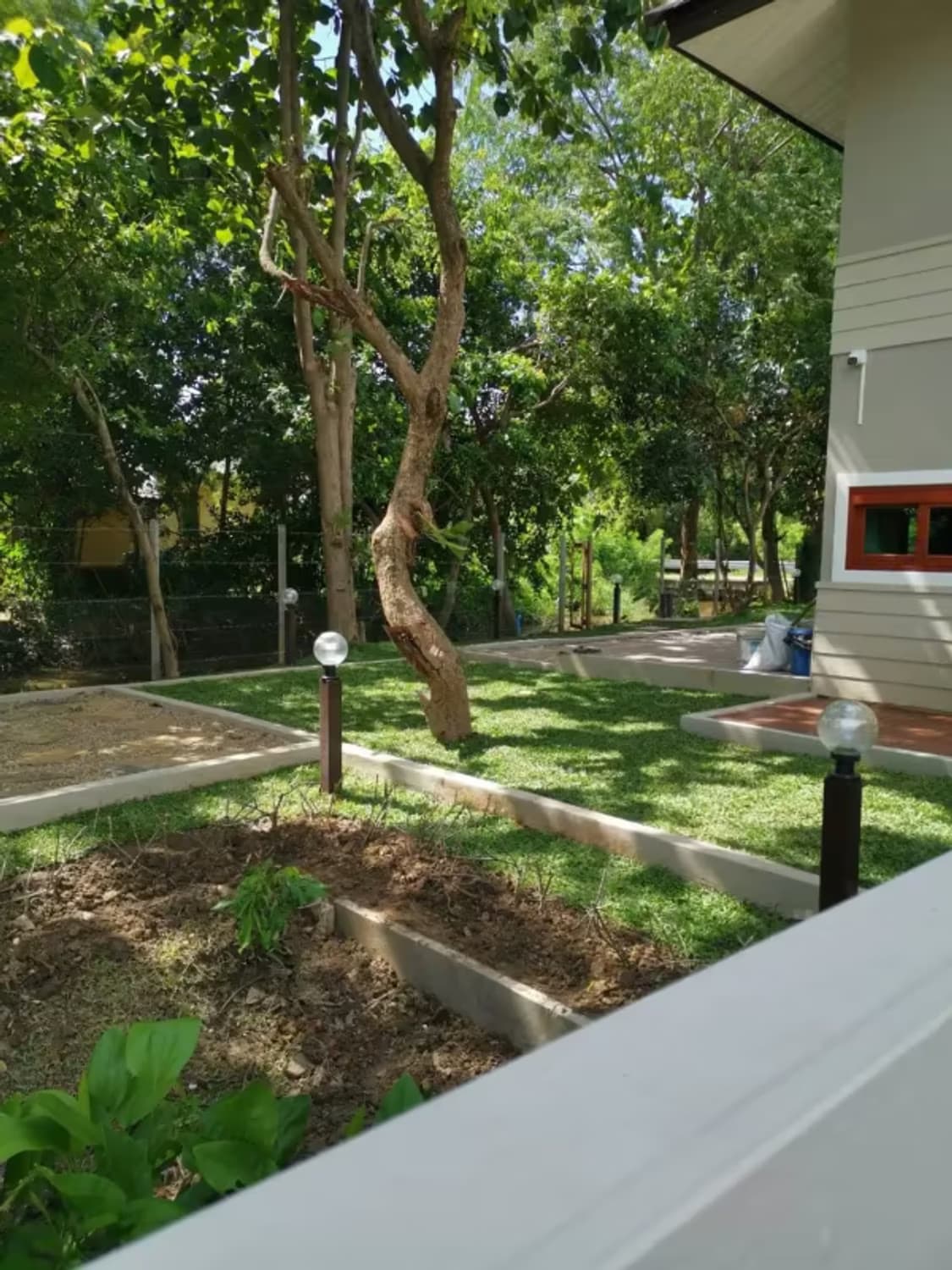 4 Bedroom House - Image 7