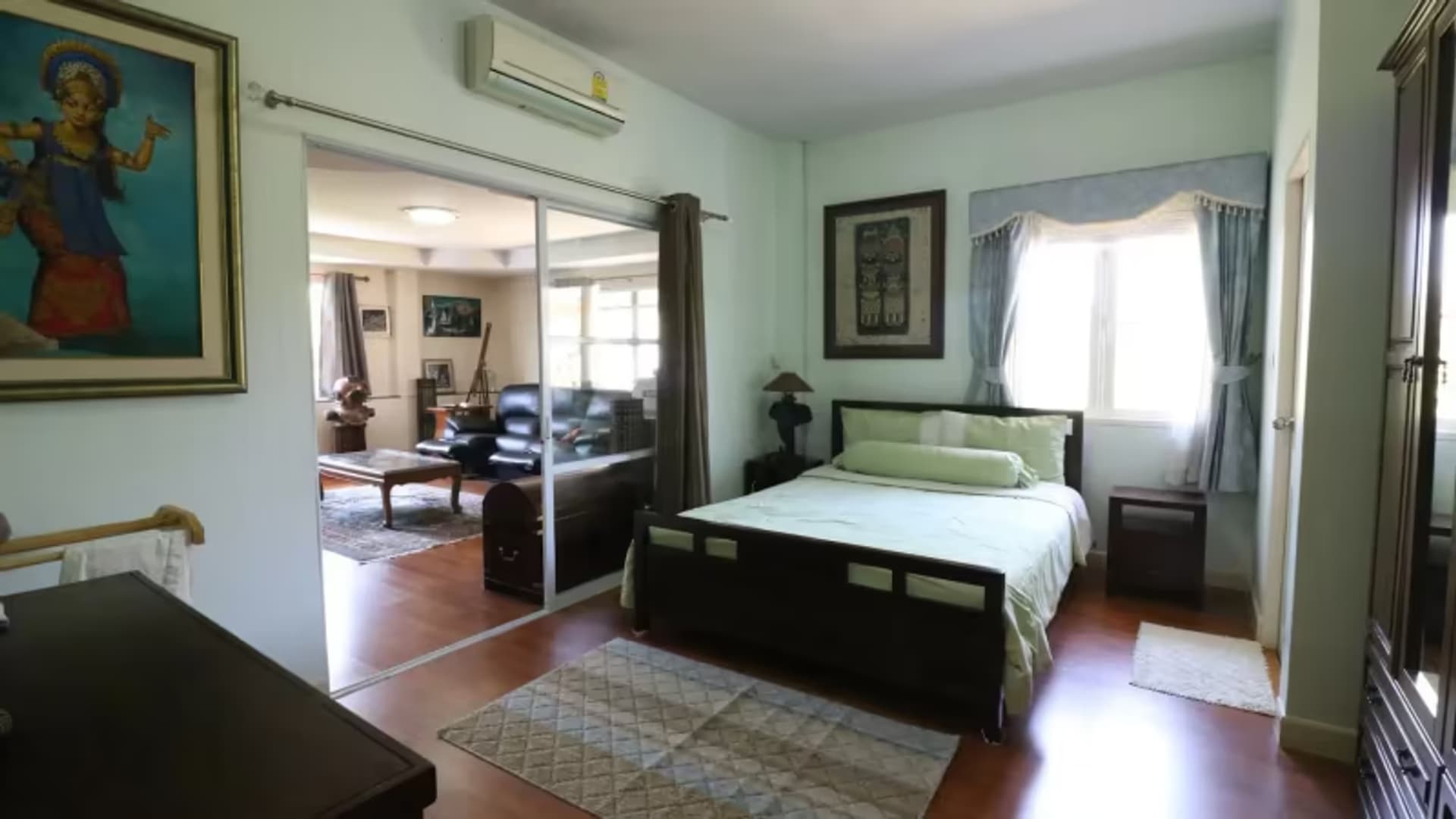 4 Bedroom House - Image 8