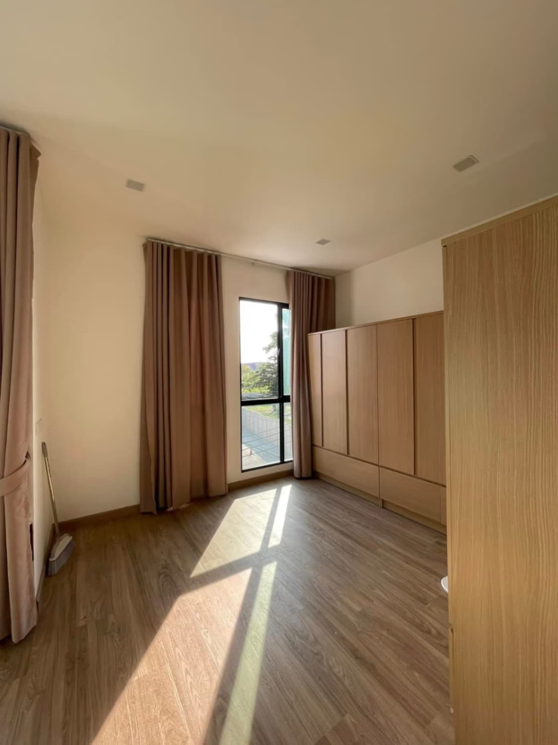 3 Bed Townhouse for Sale in Bang Kapi - Image 10