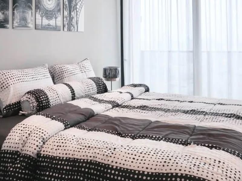 1 Bed Condo for Rent in Khlong San