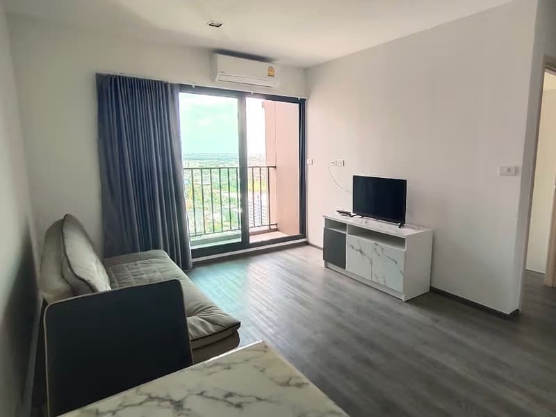 Condo for Rent at Rich Park Triple Station