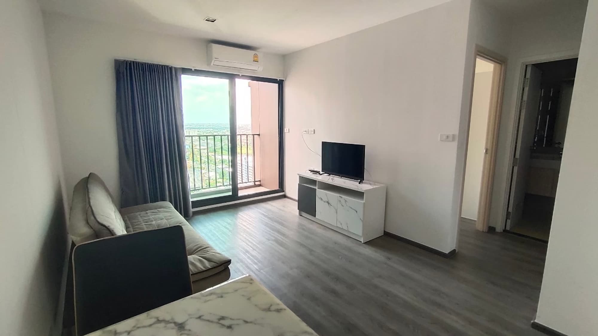 Condo for Rent at Rich Park Triple Station - Image 2
