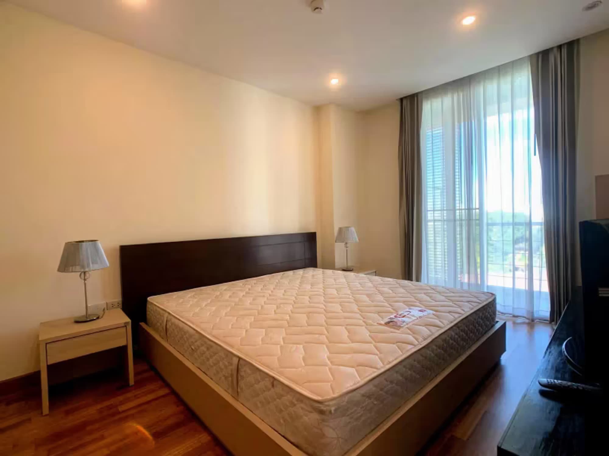 2 Bedroom Condo - Image 4