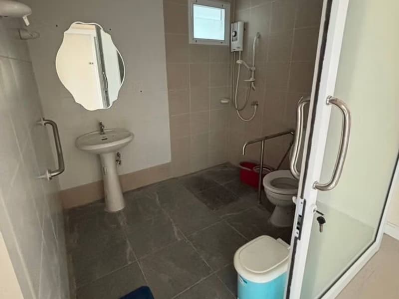 4 Bed House for Rent and Sale in San Kamphaeng