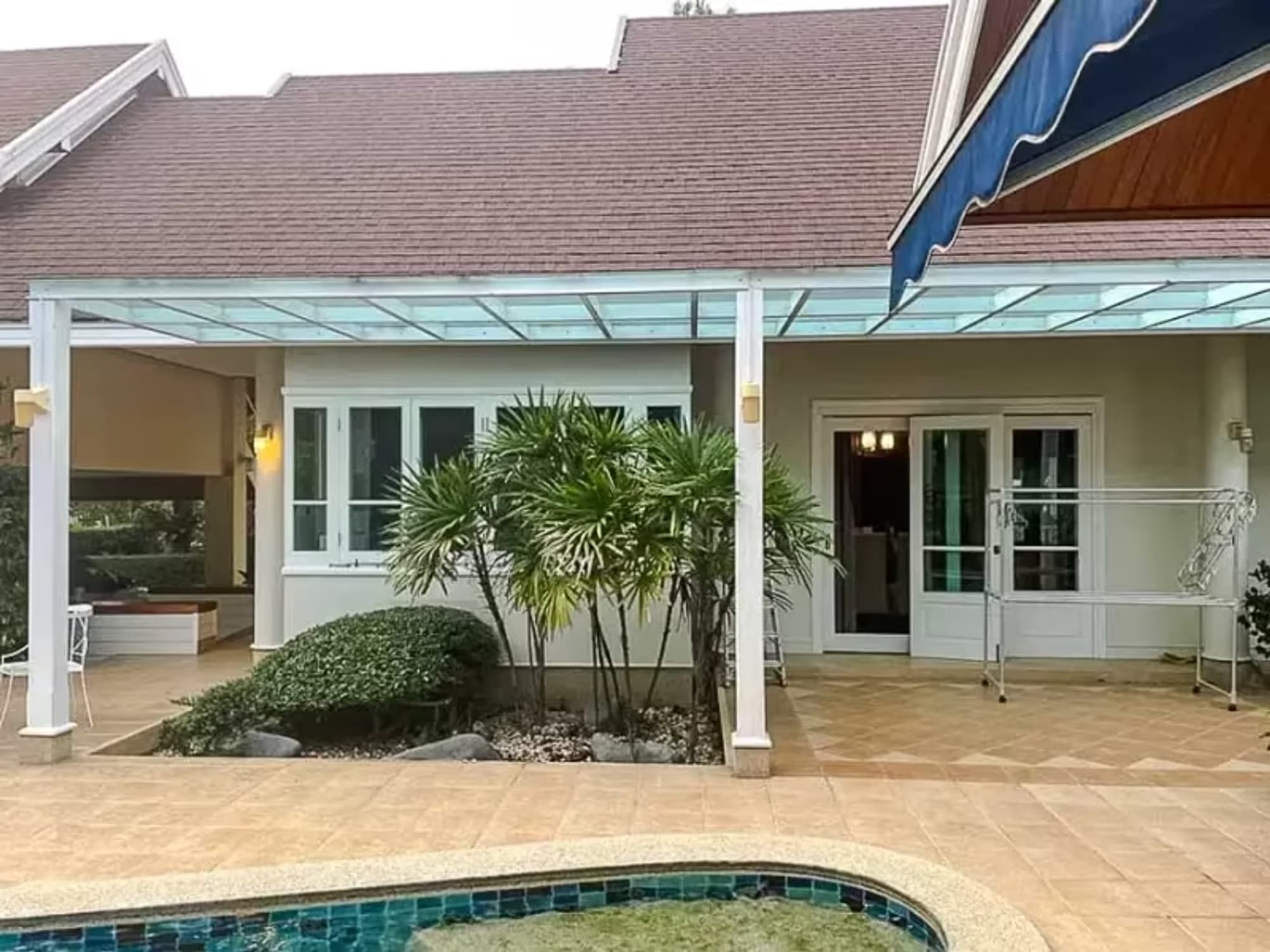 5 Bedroom House - Image 7