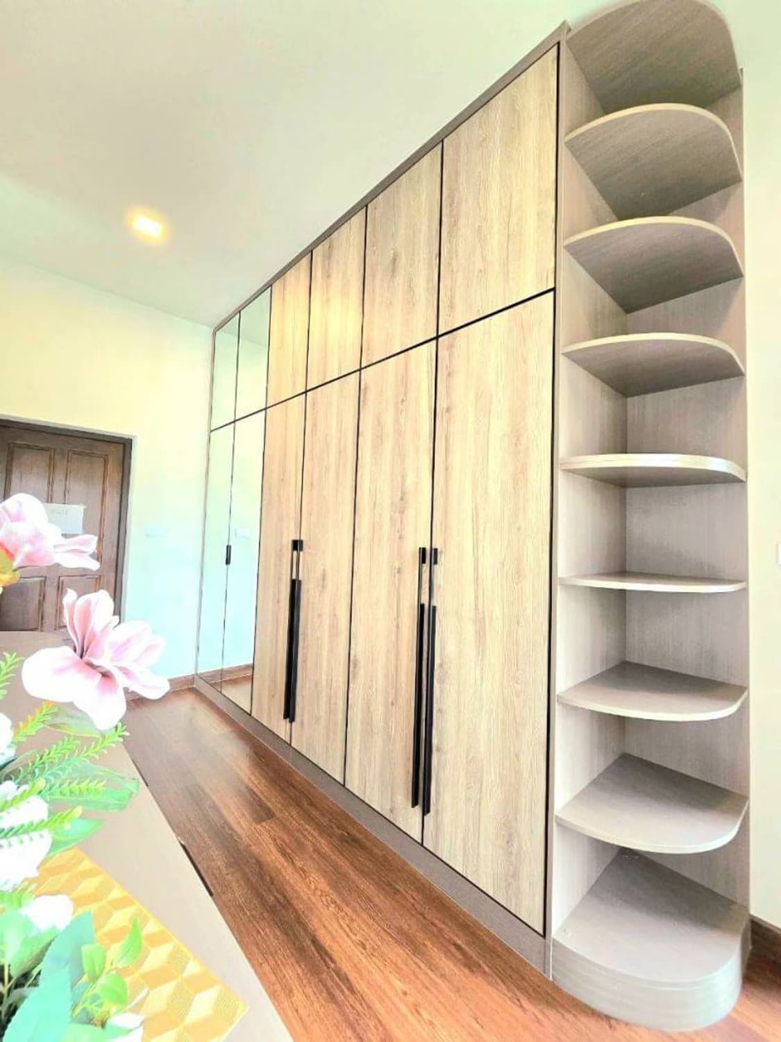 5 Bed House for Sale in Hang Dong District - Image 9