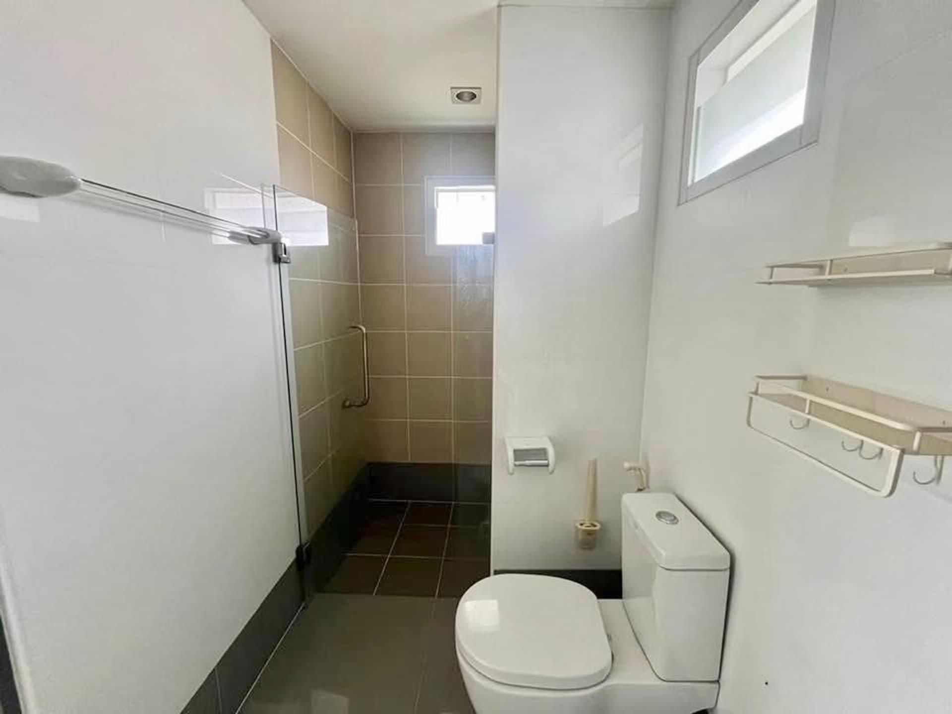 3 ห้องนอน บ้าน สำหรับ จำหน่าย ใน Saraphi - Image 9